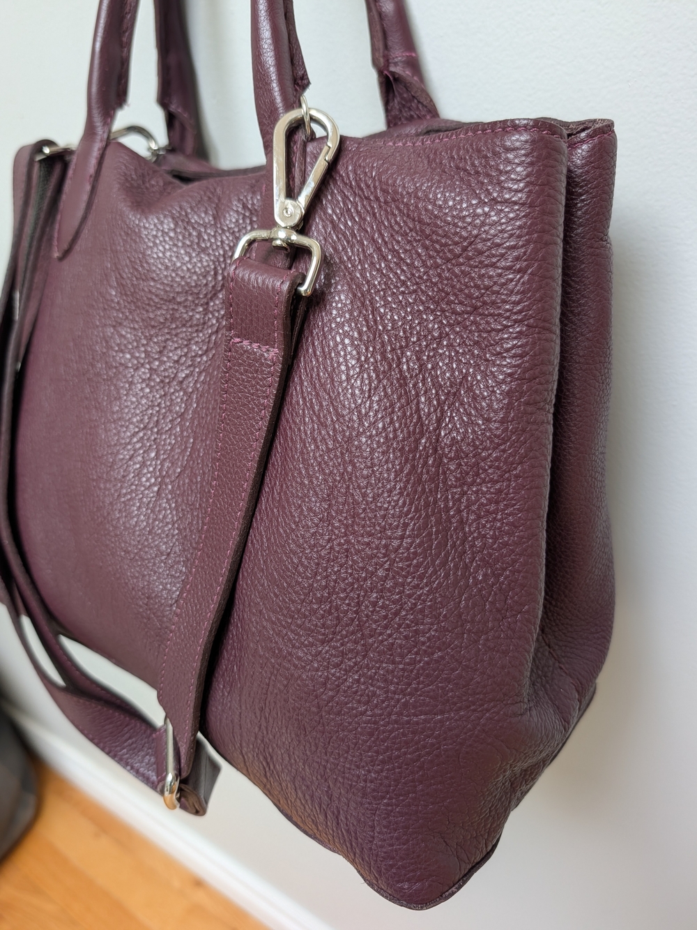 Vintage Roots Leather Satchel Burgundy/Plum - Picture 5 of 15